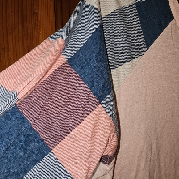 Torrid Top - Picture 2 of 4